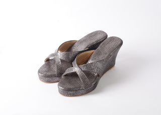 CHARCOAL WEDGES